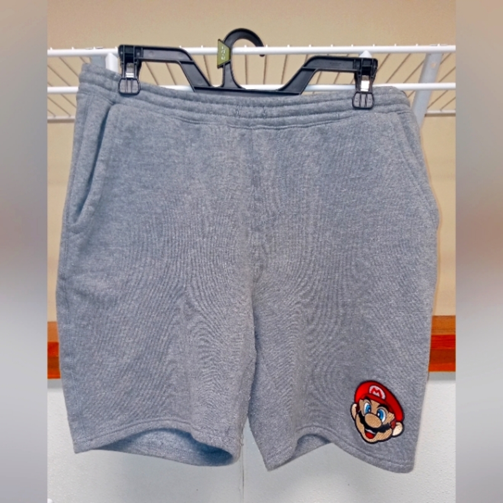 Boys XXL Old Navy Super Mario Bros shorts